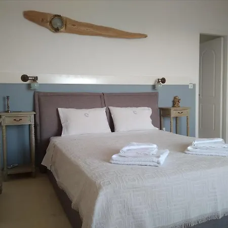 Aigeis-milos Vakantiehuis *