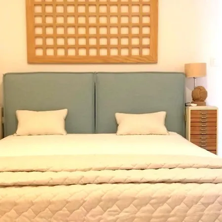 Aigeis-milos Agia Kiriaki Beach (Milos)