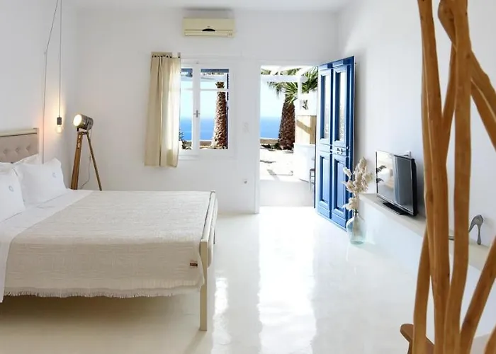 Aigeis-milos Agia Kiriaki Beach (Milos)